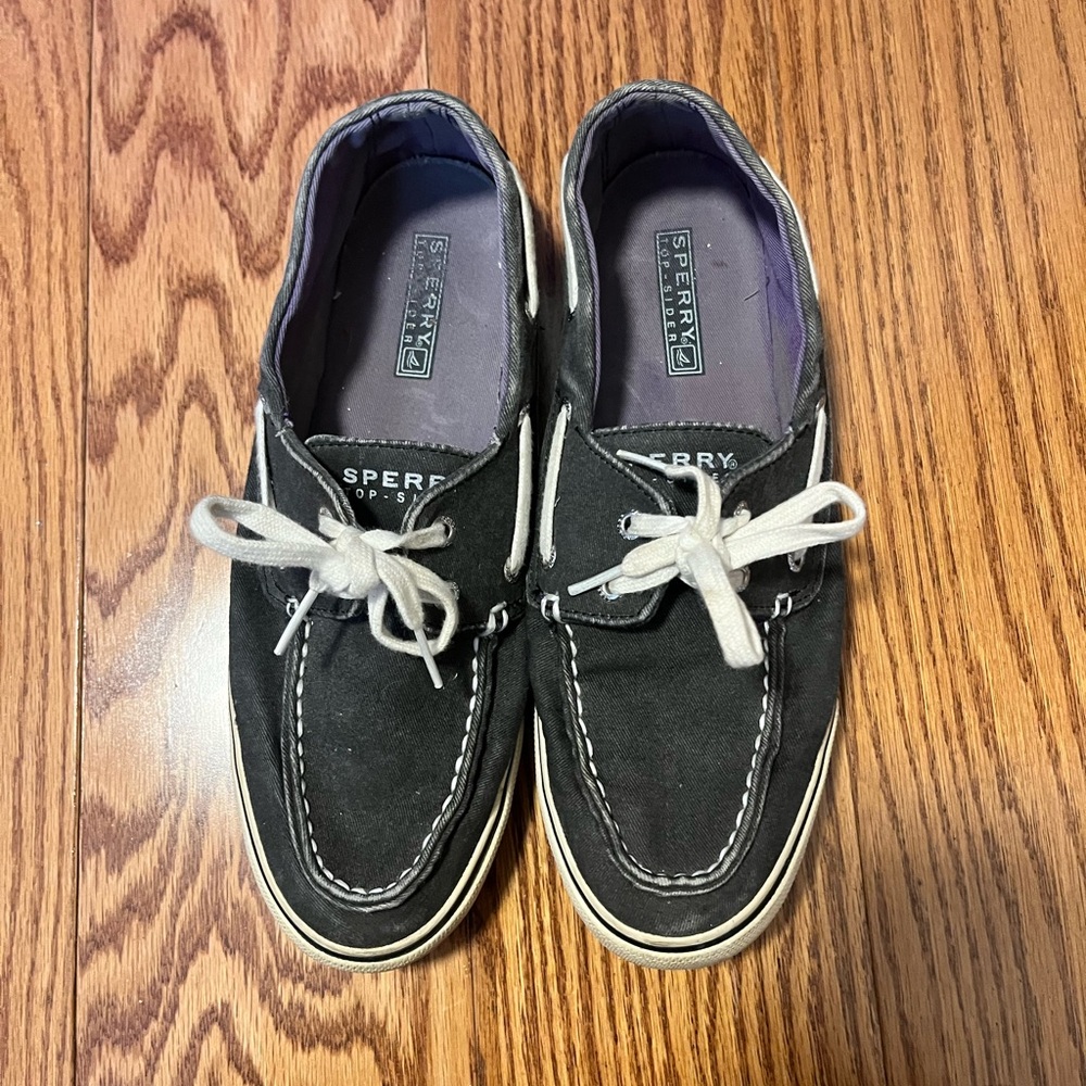 Sperry Women’s Navy Boat Shoes